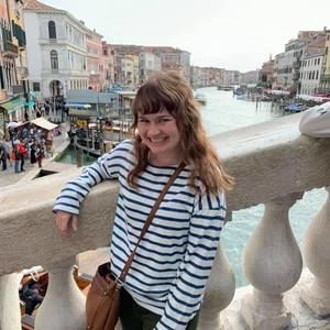 Meet your Posher, Mackenzie